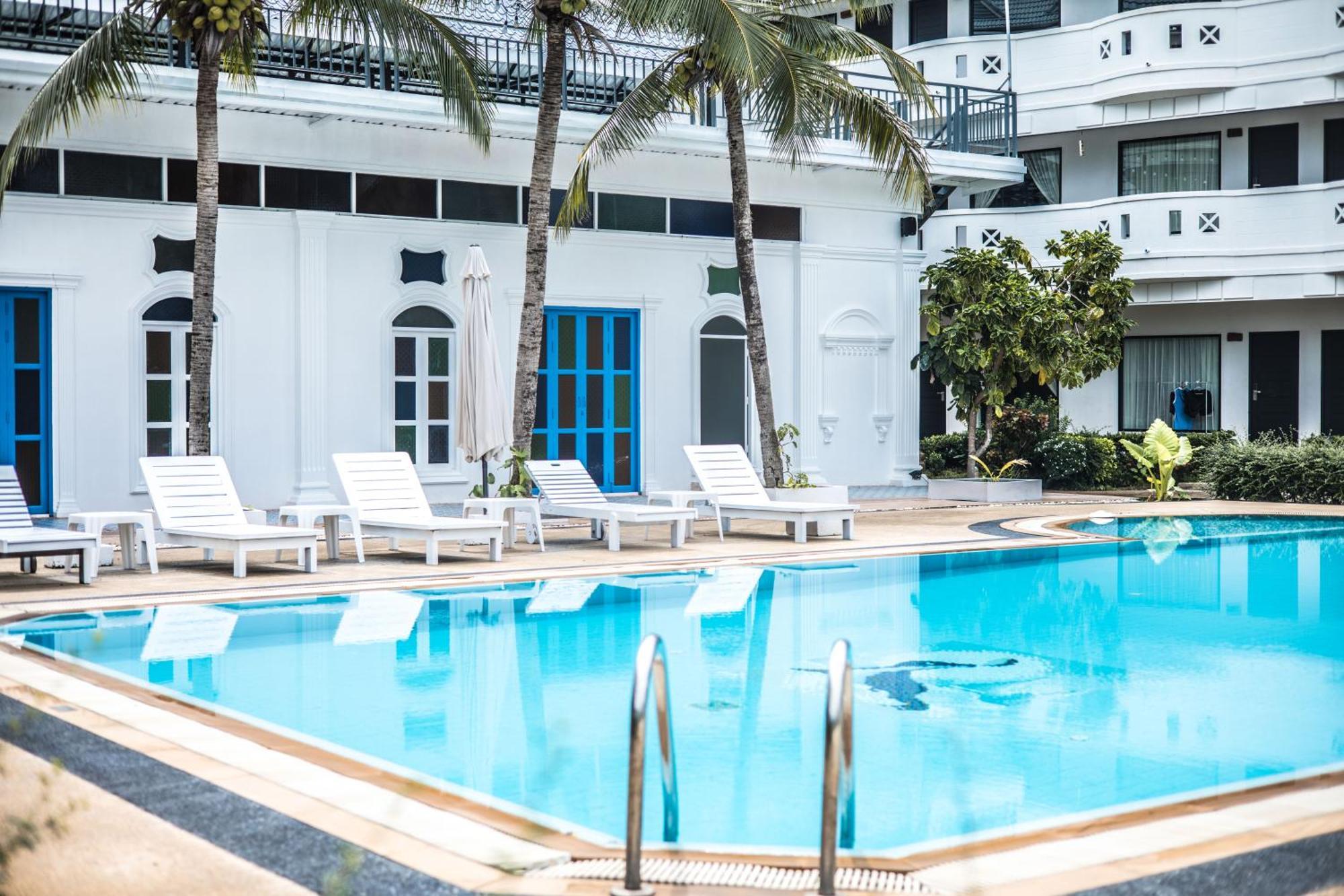 Blue Carina Hotel Phuket Kültér fotó