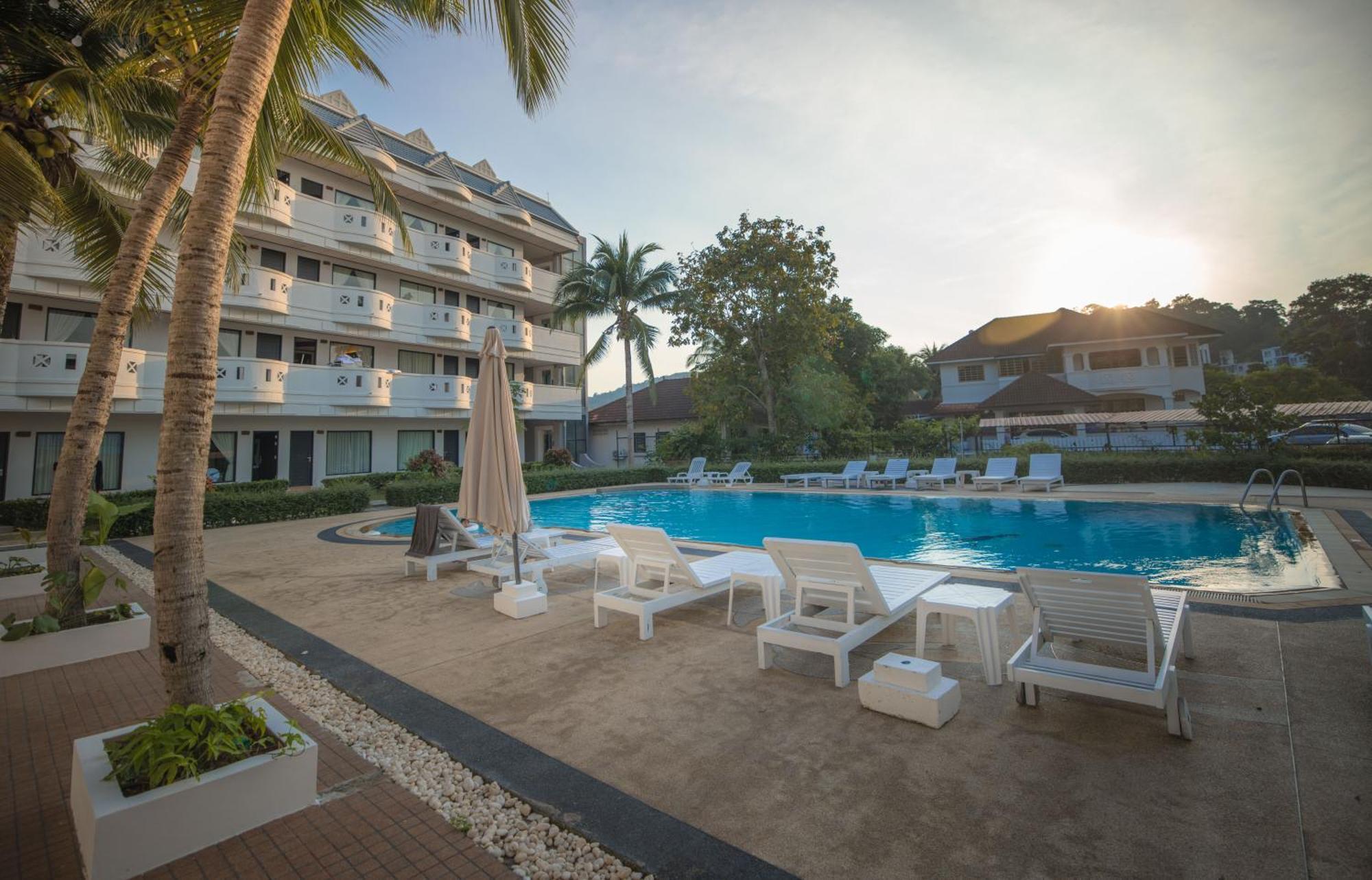 Blue Carina Hotel Phuket Kültér fotó