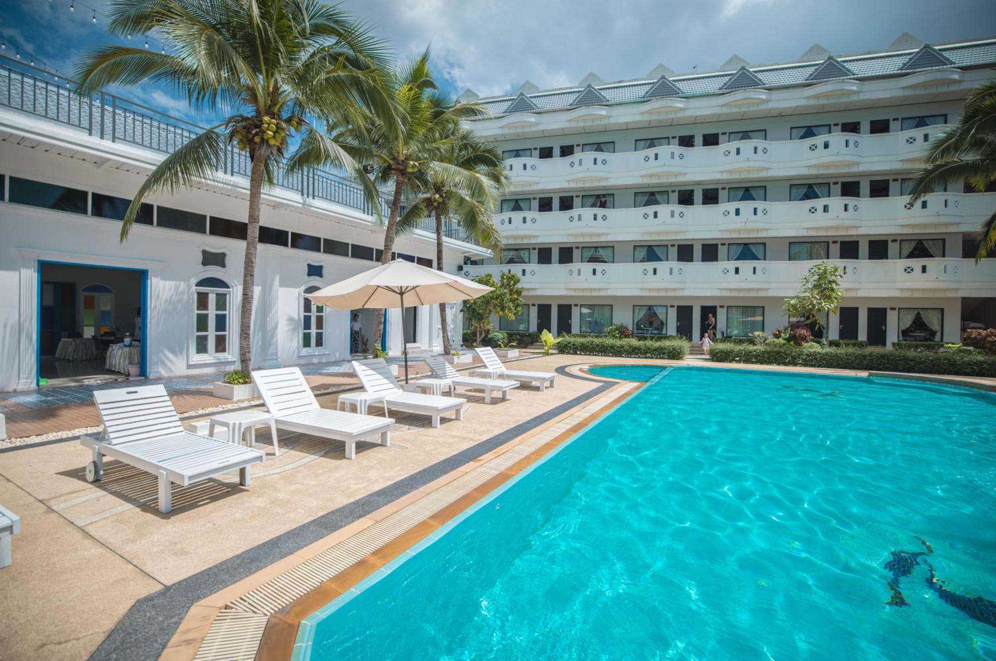 Blue Carina Hotel Phuket Kültér fotó