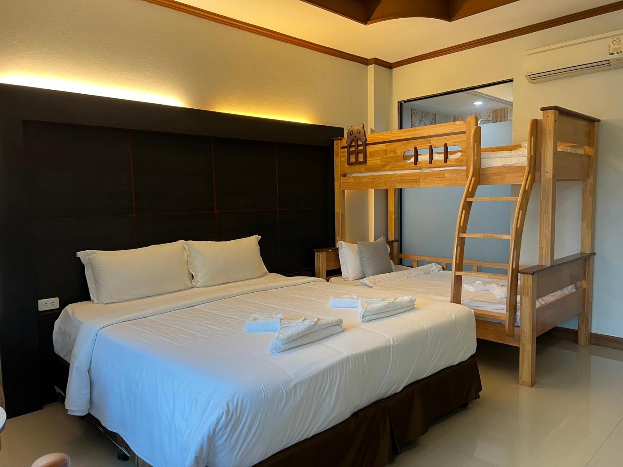 Blue Carina Hotel Phuket Kültér fotó