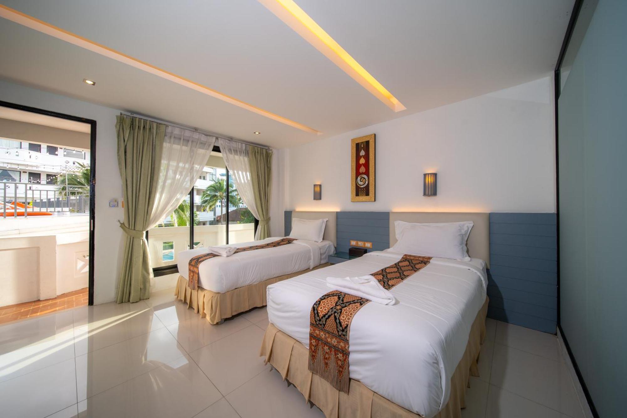 Blue Carina Hotel Phuket Kültér fotó